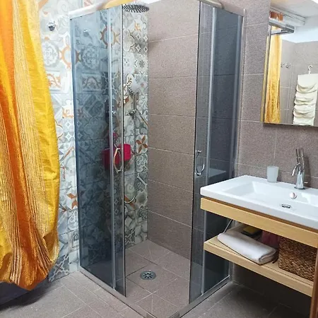 Casa Maria Rita * Ното